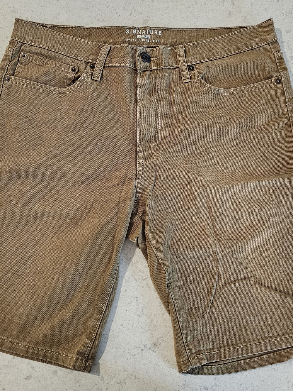 Signature by Levi Strauss Brown Men's Chino Shorts
